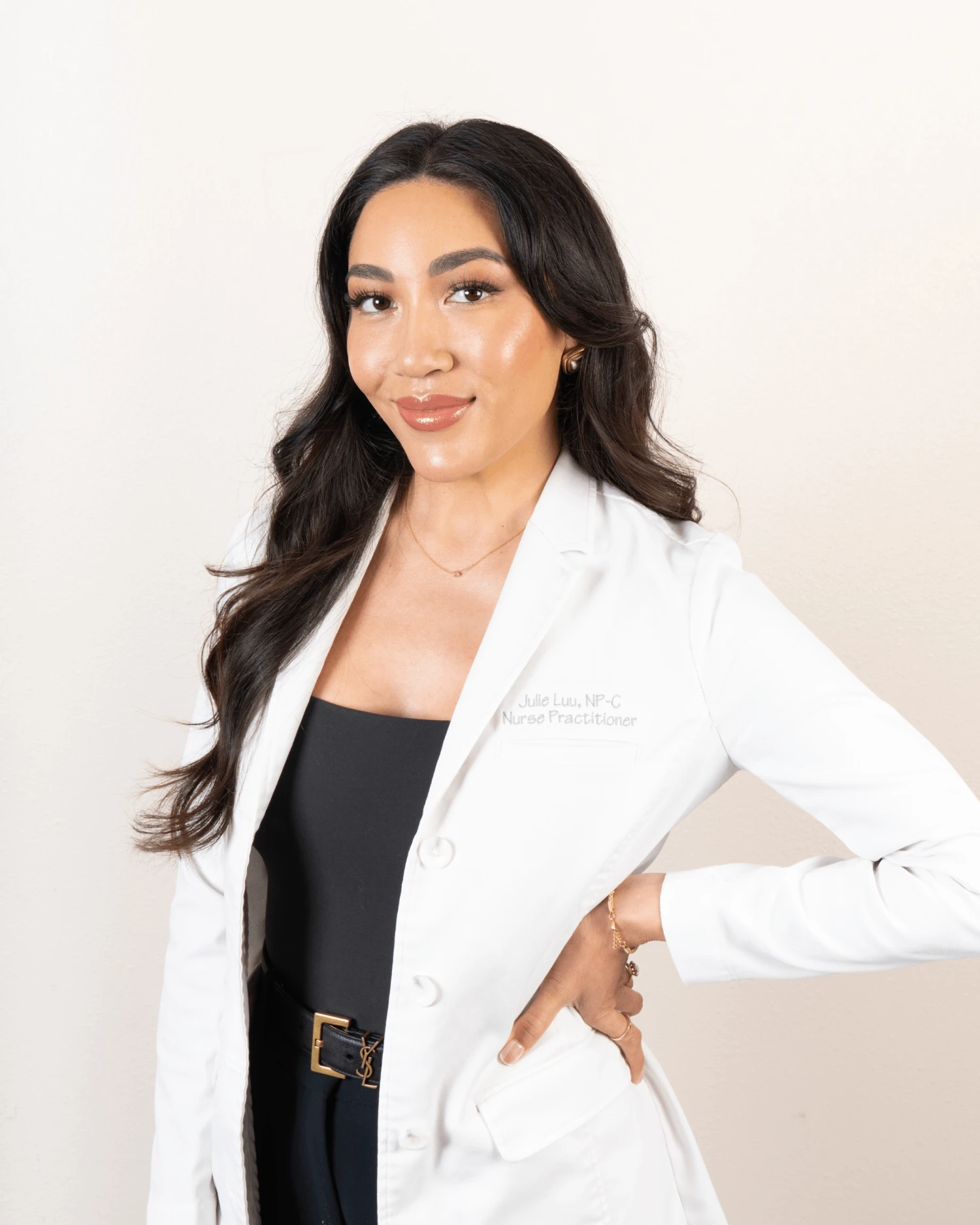 Julie Luu - expert at Glo Bar Medspa